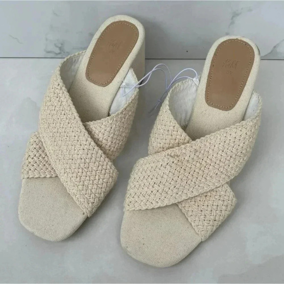 H&M Womens Square Toe Crossover Block Heels Crochet Mules Sandal Beige Sz 8 - Picture 4 of 9